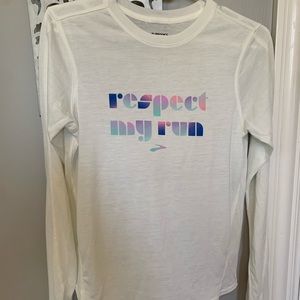 Brooks running long sleeve